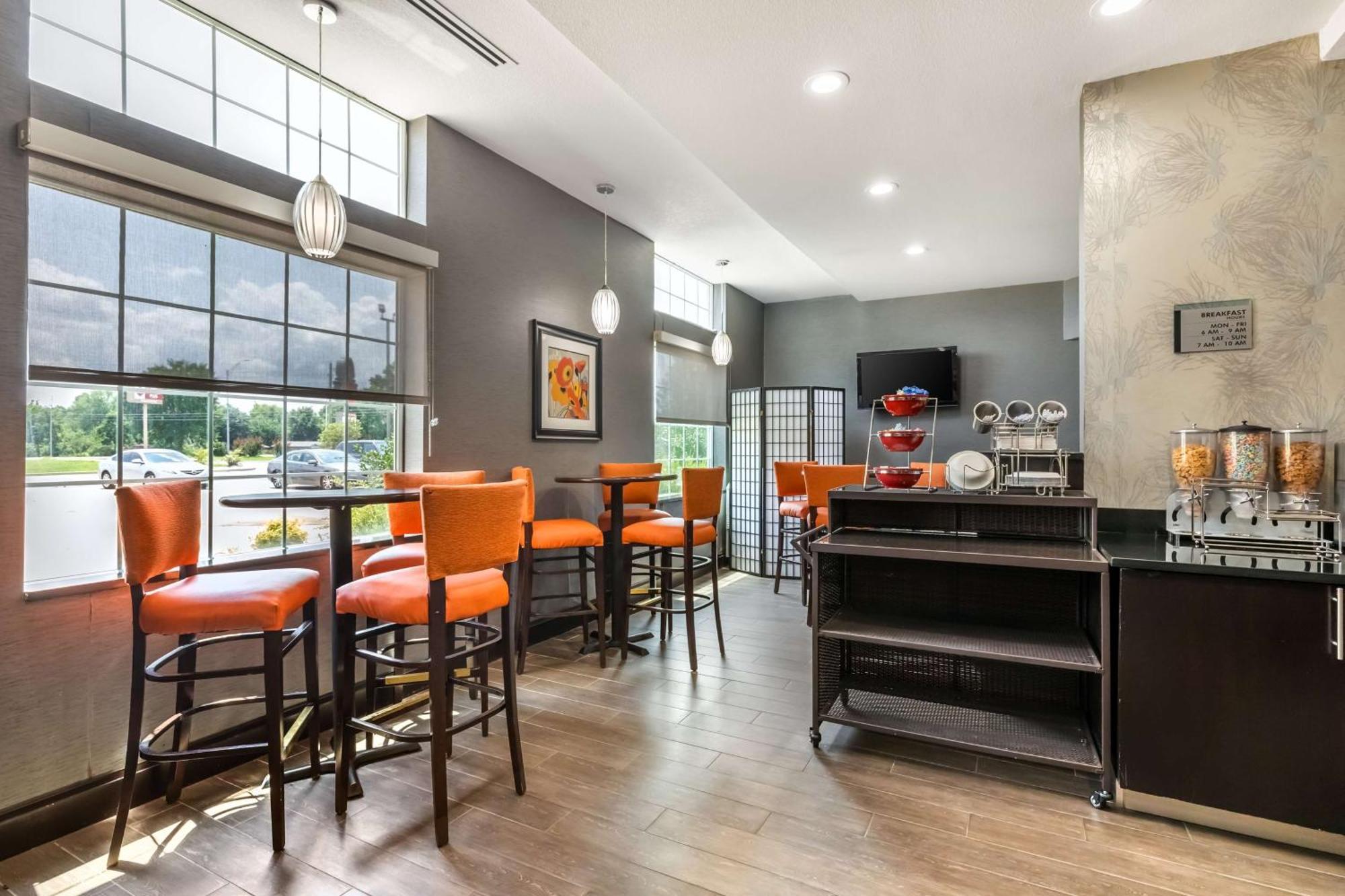 Best Western Plus Coweta'S 1St Hotel Εξωτερικό φωτογραφία
