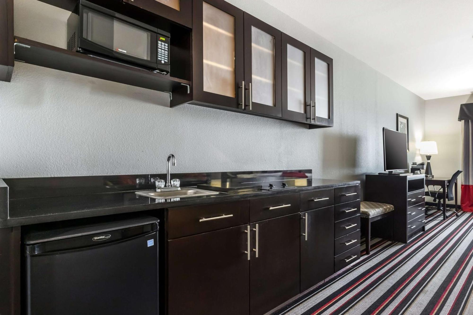 Best Western Plus Coweta'S 1St Hotel Εξωτερικό φωτογραφία